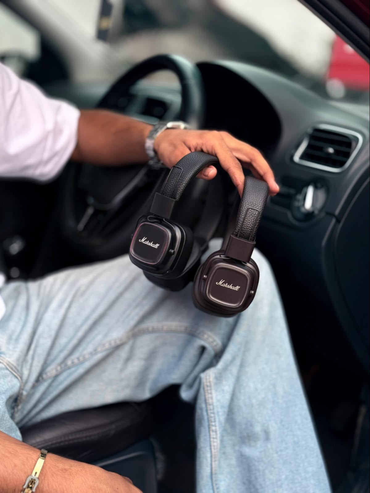 Marshall Signature Combo:
Major IV Headphones + Portable Bluetooth Speaker (Master Quality)